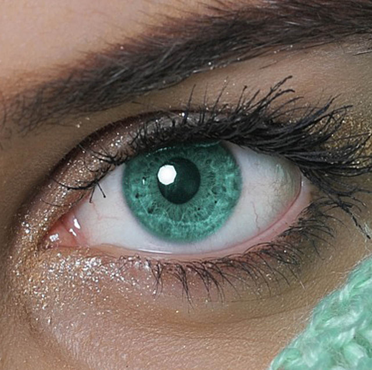 EYE CARE LIFTING